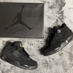 Nike Air Jordan 4 Black Cat Size 7,7.5,8,8.5,9,9.5 ,10,10.5,11,12