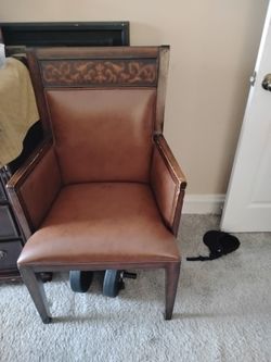 Vintage comfy chair