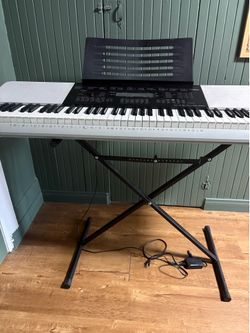 Casio WK 220 Keyboard