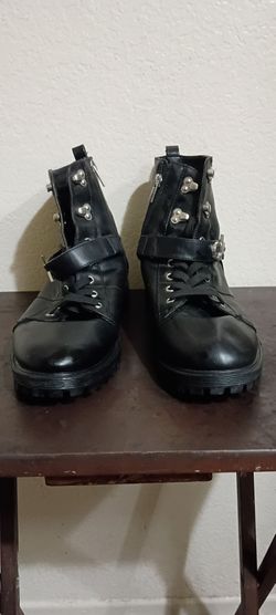 Men's Calvin Klein GAVIN Logo Combat Style Boots. (Size 11M)