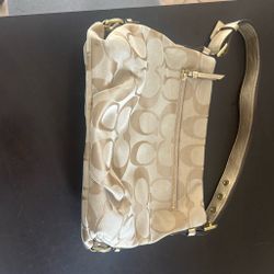 Coach Signature Canvas Shoulder Bag