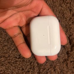 Half Functioning Air Pods Pro