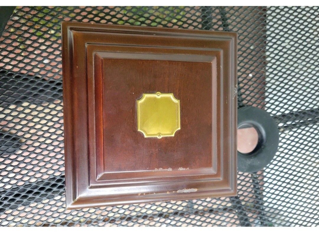 2000 Bombay Co Wooden Jewelry Box with Key