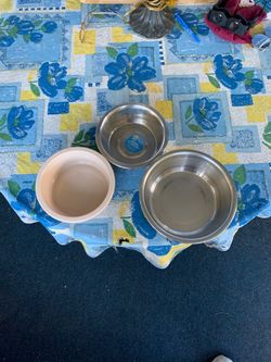 Pet bowls $10 for all 3