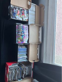 1000+ Football , Basketball , and Baseball Cards