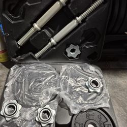 New 22lbs Each Dumbells Weights