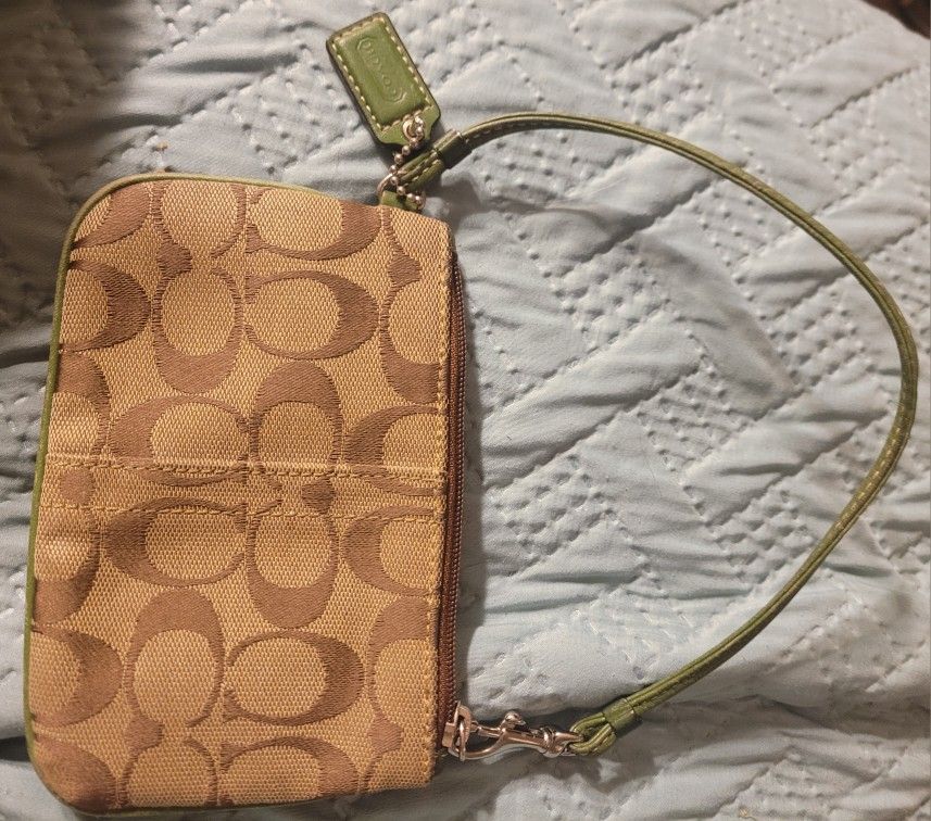 Coach Small Wristlet 