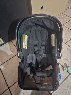 Graco infant car seat