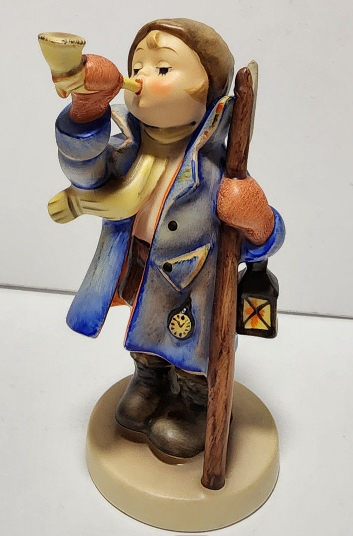 Hummel Figurine "Hear Ye, Hear Ye" TMK3