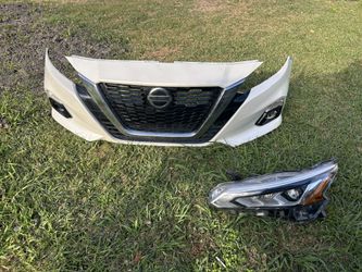 Front Bumper Cover & Headlight 2019-2022 Nissan Altima 