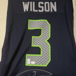 Seattle Seahawks Autographed Jerseys