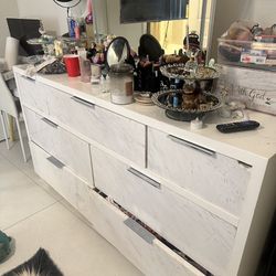 Large Bedroom, Dresser, White With Gray Marble