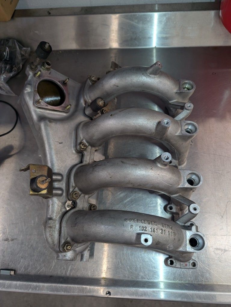Cosworth 190E Intake Manifold 