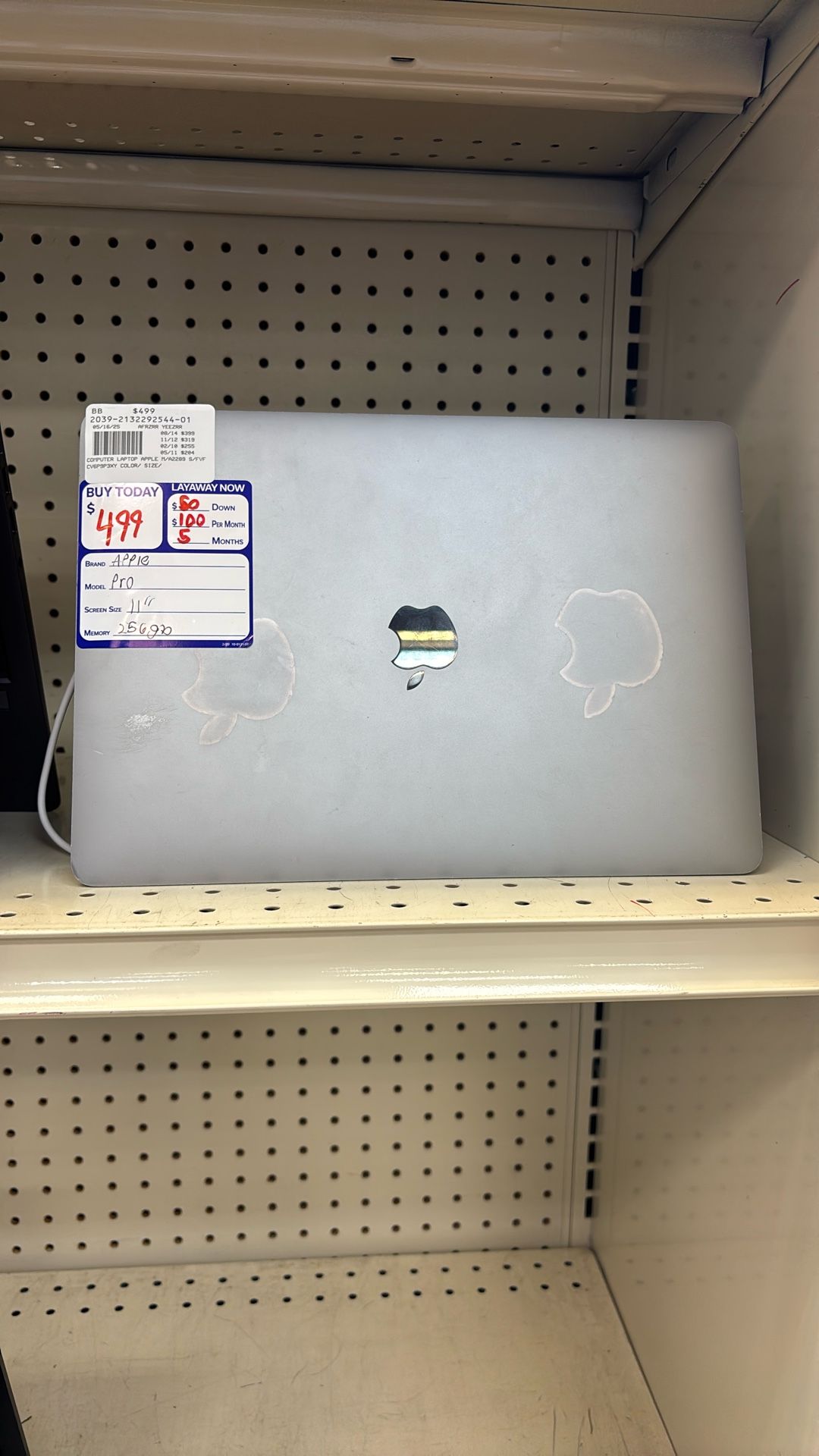 Apple MacBook