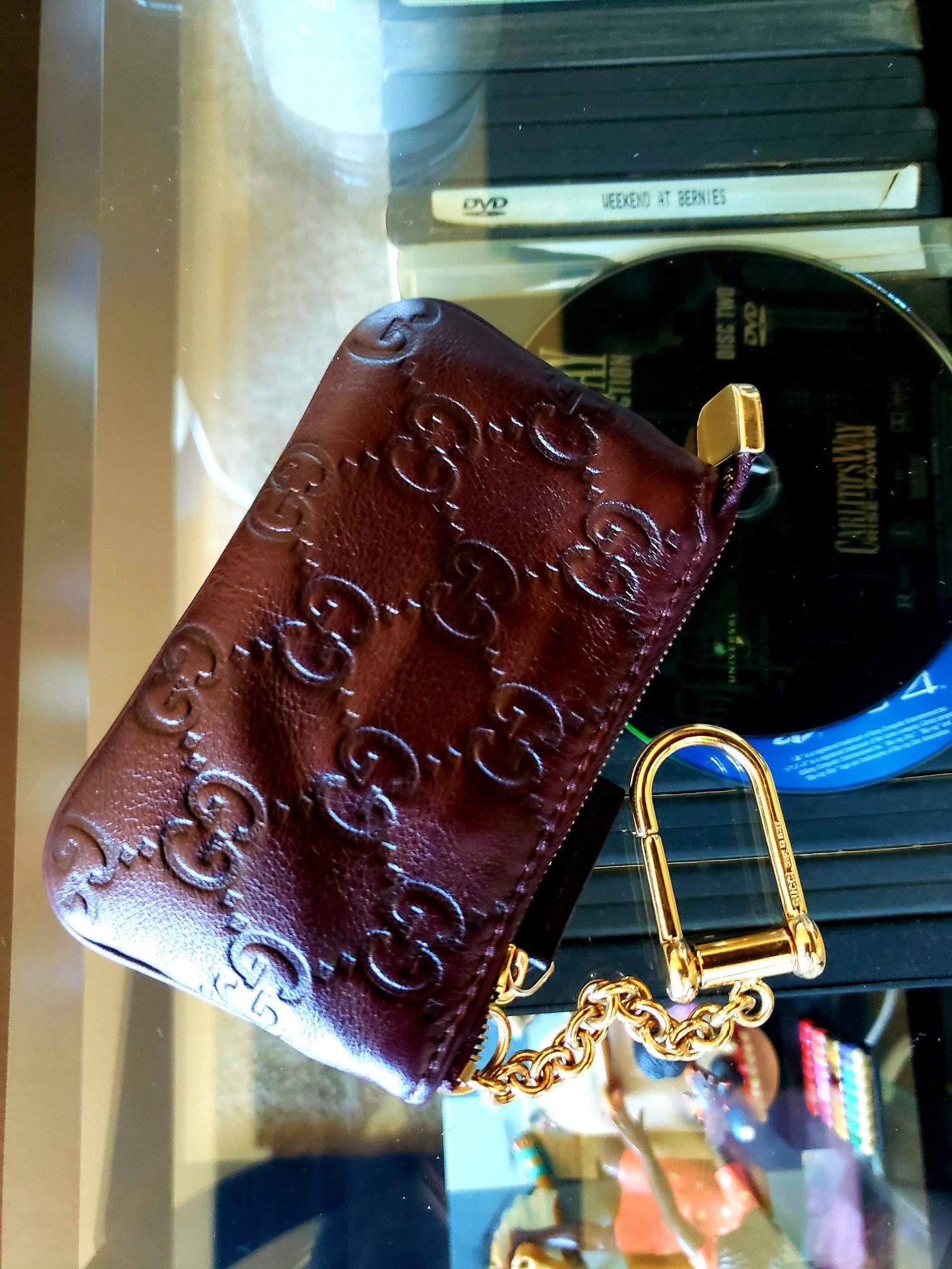 Authentic Gucci Signature Key Case Wallet