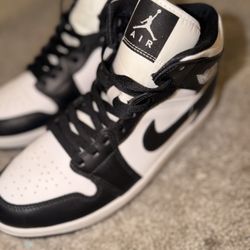 Jordan Mid Panda’s 