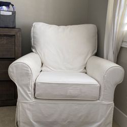Pottery barn rocking chair