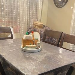 Dining Table 6 Chairs 