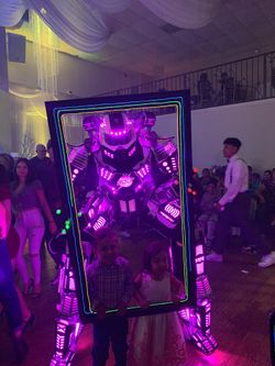 Led robot Los Angeles