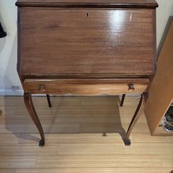 Antique Cherry Queen Anne Desk
