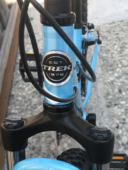 Trek best sale 3700 specifications