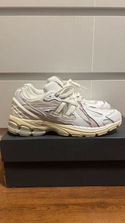 New Balance 1906D Protection Pack White/Sea Salt Men’s Size 9.5