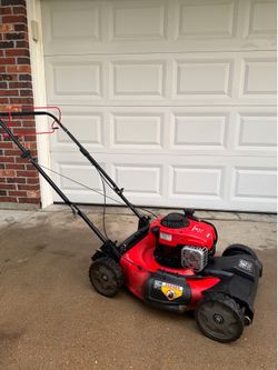 Craftsman 21 Inch Self Propelled Lawnmower