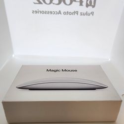 Apple Magic Mouse: Wireless, Bluetooth, Rechargeable. Works with Mac or iPad; Multi-Touch Surface - White