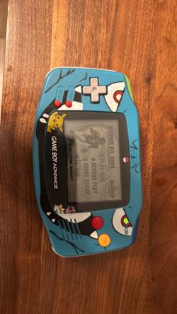 Game boy advance custom shelled (missing back battery holder)