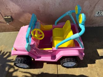 Barbie Jeep