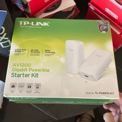 TP-LINK AV1200 TL-PA8010 Kit Gigabit Powerline Starter Kit New Sealed Box