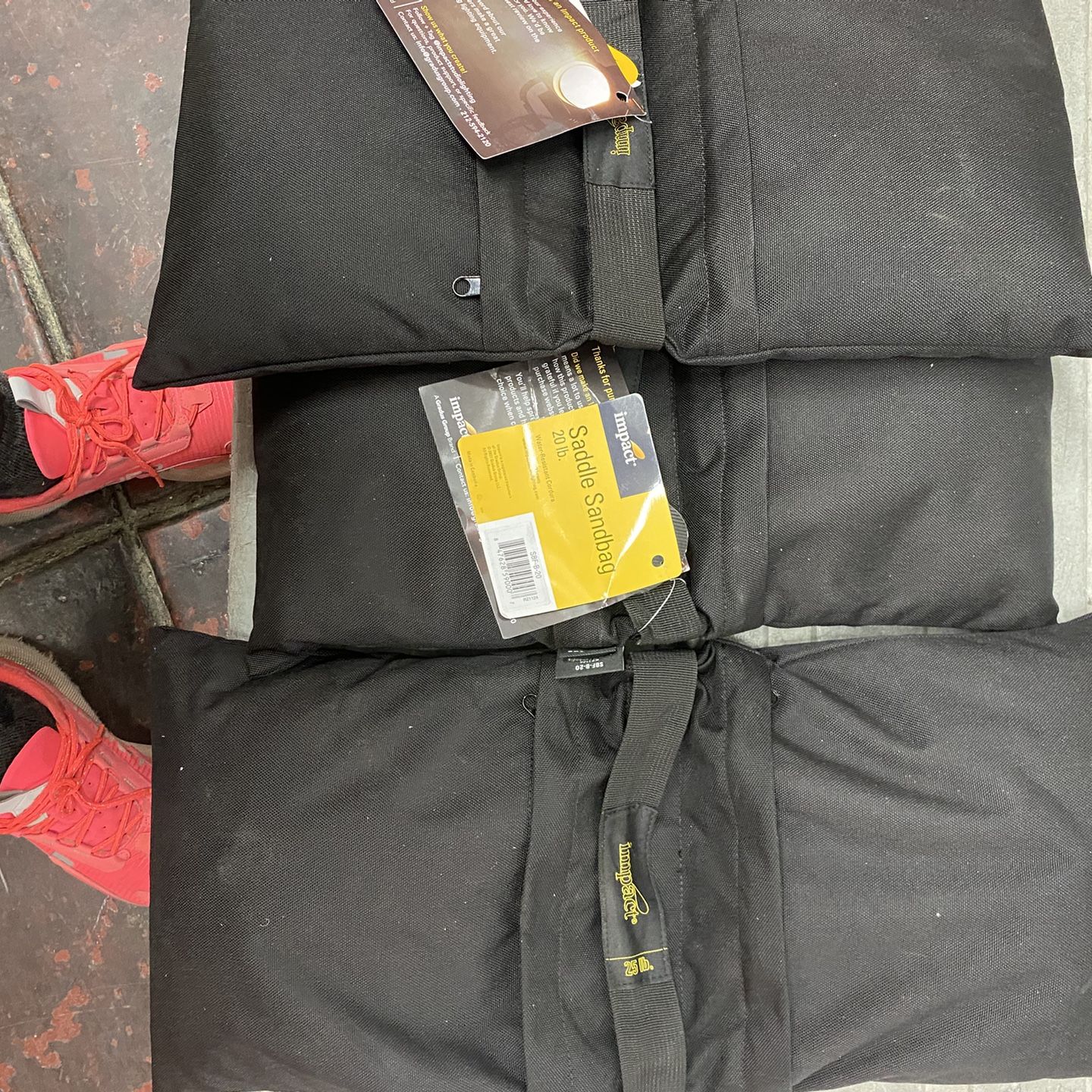 SADLE SAND BAGS. PERFECT FOR RUCKING/ STRENGTH/ WEIGHT TRAINING
