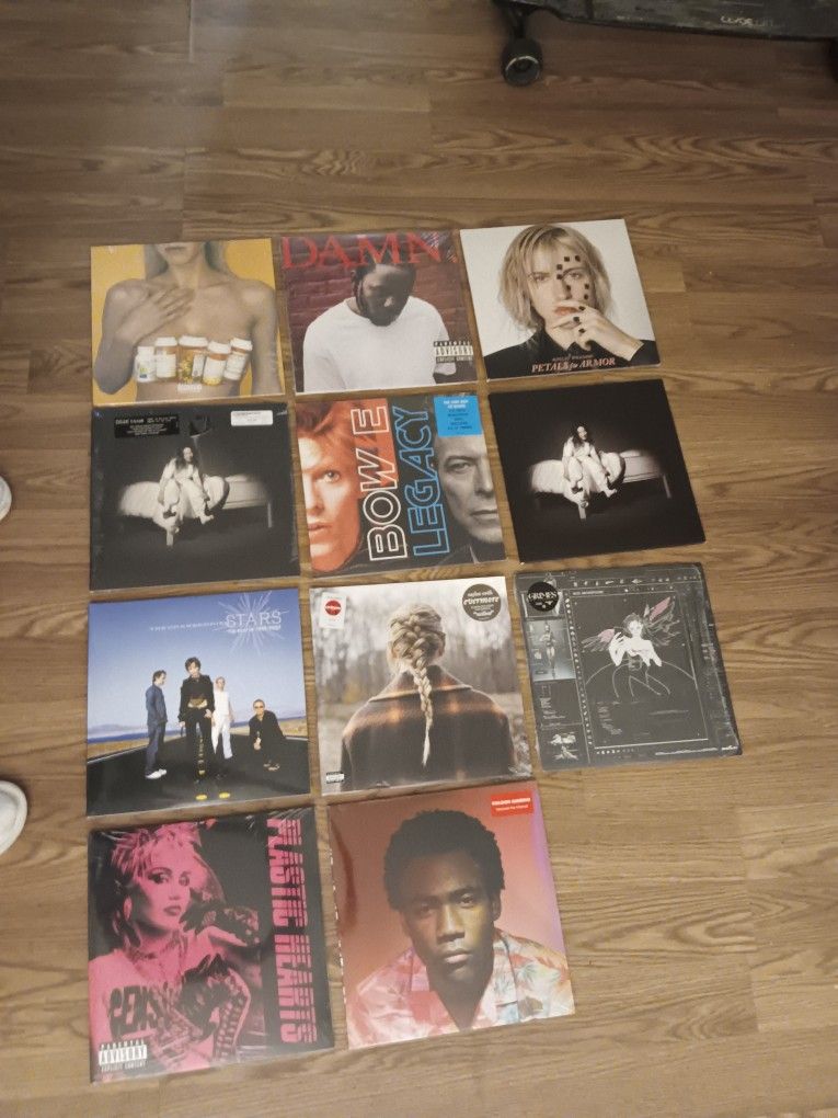 LOT OF 8 SEALED VYNLE ALBUMS + MORE,All Products : American Fashion Style Bags On Sale