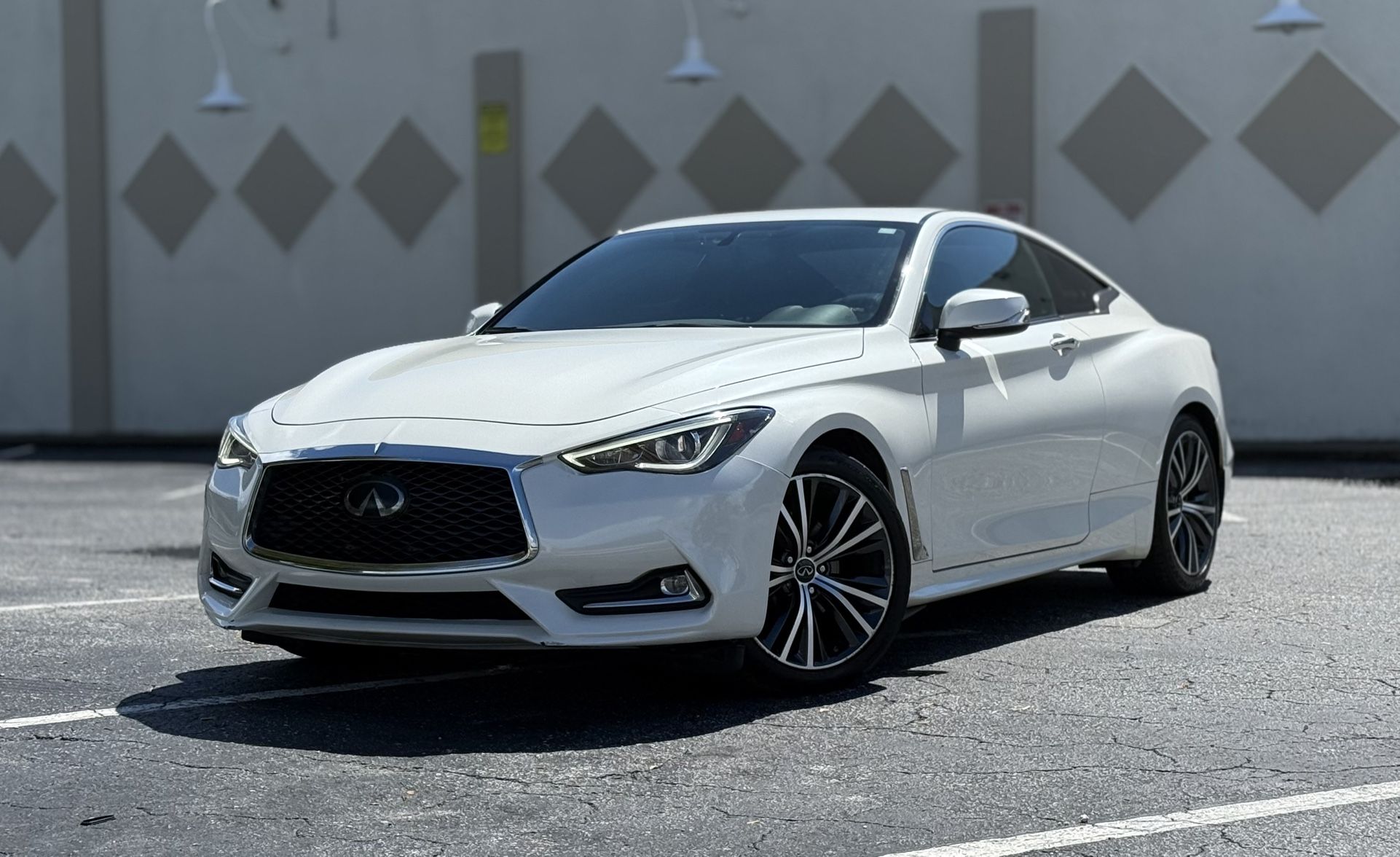 2020 Infiniti Q60