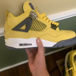 Jordan 4 lightings