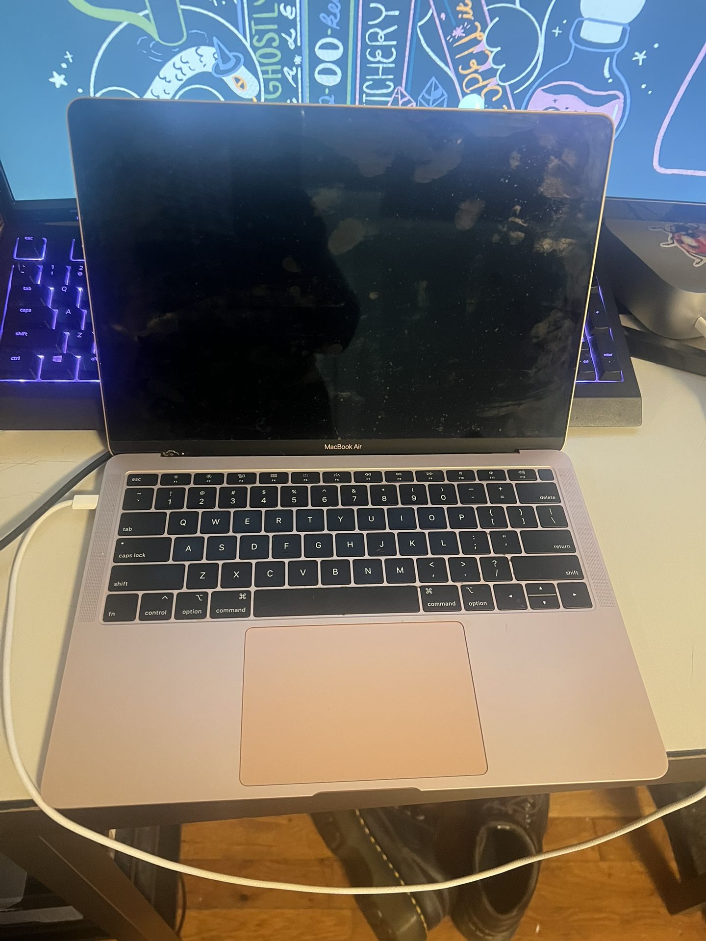 13” Macbook Air 2018 Rose Gold
