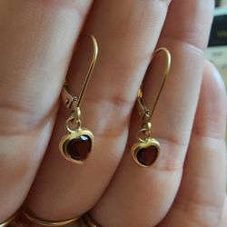 10k Gold Heart Earrings 