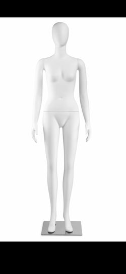 Female Mannequin