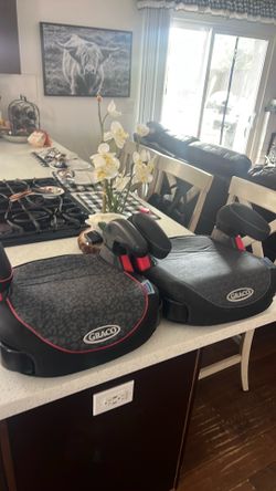 Graco car booster sets