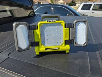 RYOBI
ONE+ 18V Cordless Hybrid 3000 Lumens LED Panel Light (Tool Only)