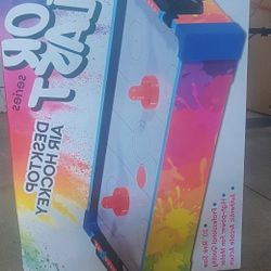 Desktop Air Hockey 