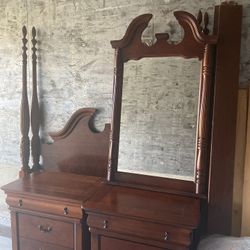 Bedroom Set  With Night Stand 250 If Want Just Nightstand 125 For Both Just The Night Stand 