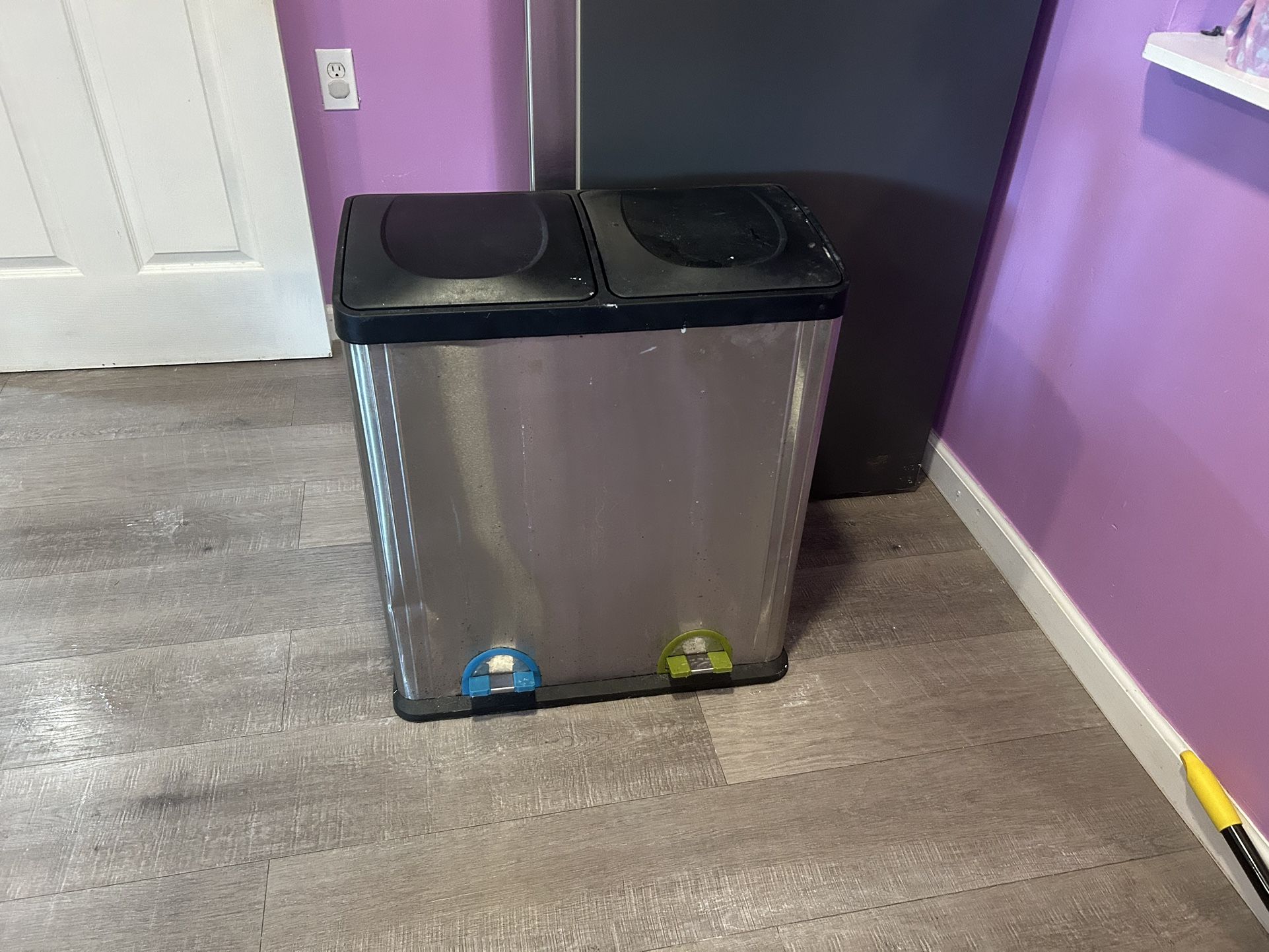 Kids Desk 