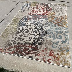 Colorful Paisley Pattern Area Rug (69”x94”)