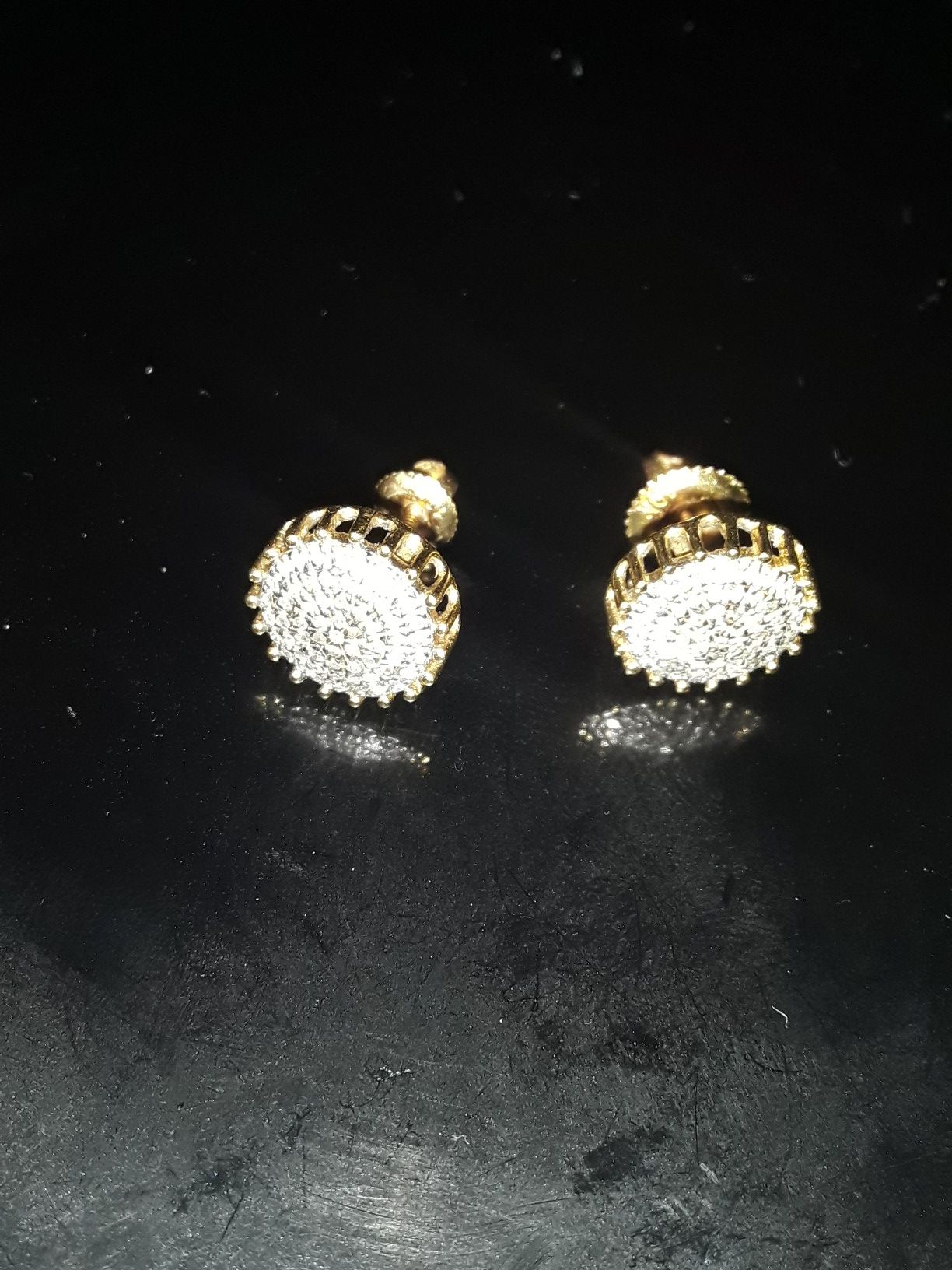 2k diamond earrings