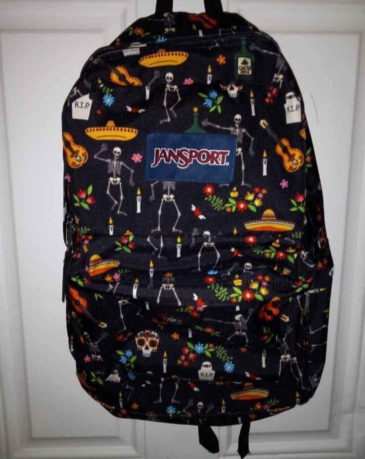 FIRM IN MERCED‼️JANSPORT BACKPACK 🎃 EXCELLENT CONDITION