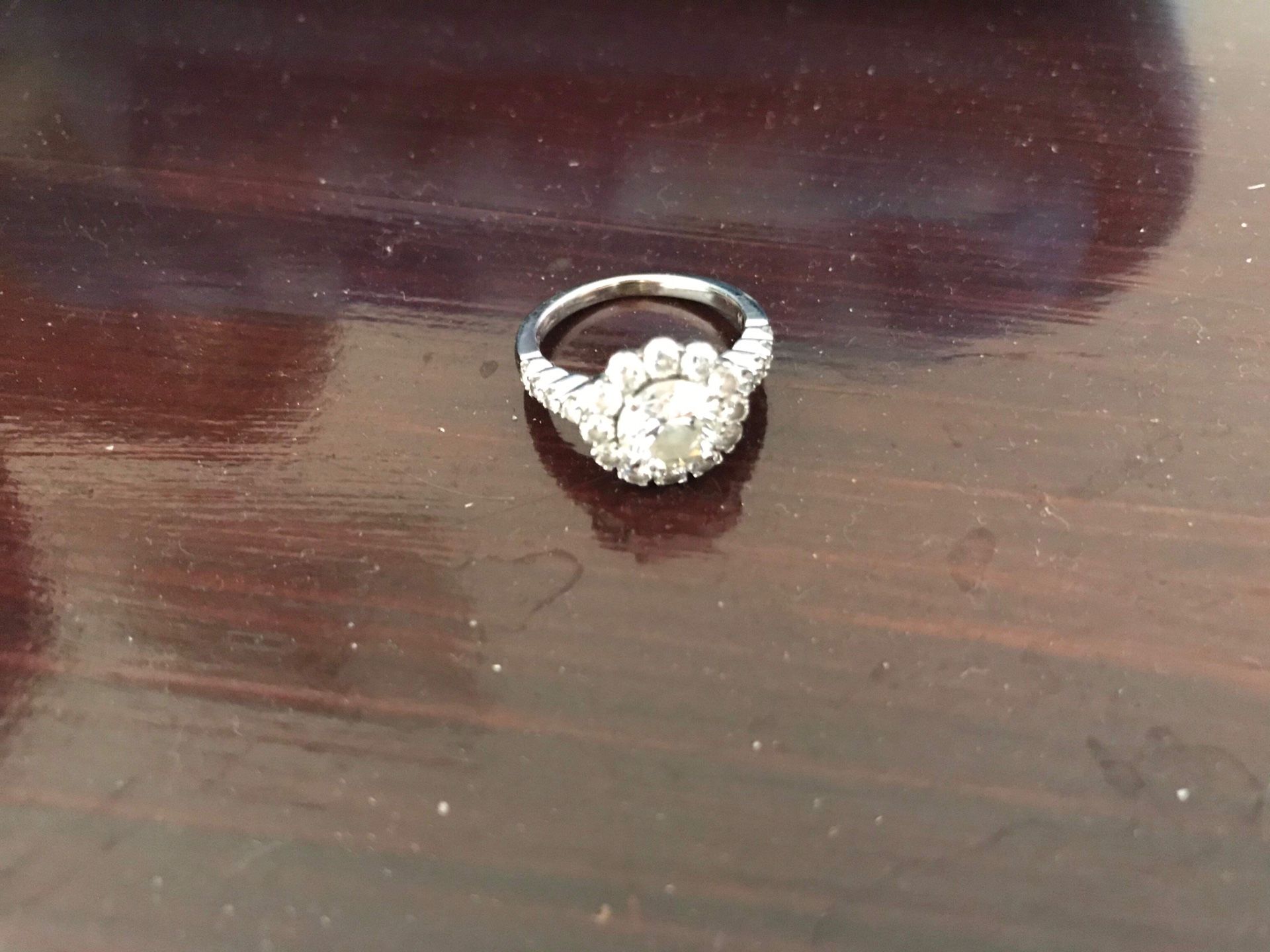 1.55 carat SI one Super shiny wedding ring!