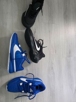 2 Nike Giannis sneakers