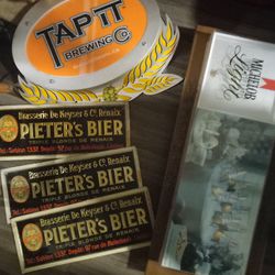 Beer Signs/memorabilia 