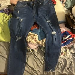 9 Pair Of Jean Size 14